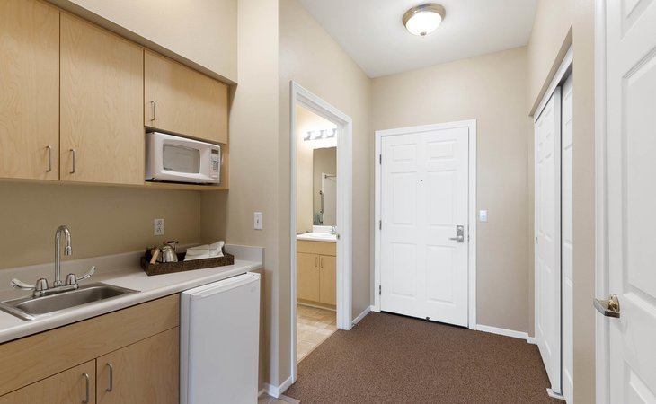 claremont-place-senior-living-91711-1363372_4