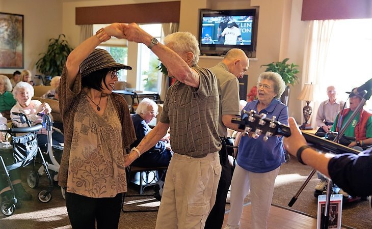 carlton-senior-living-downtown-pleasant-hill-94523-1363458_4