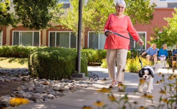 carlton-senior-living-sacramento-95825-1363468_7