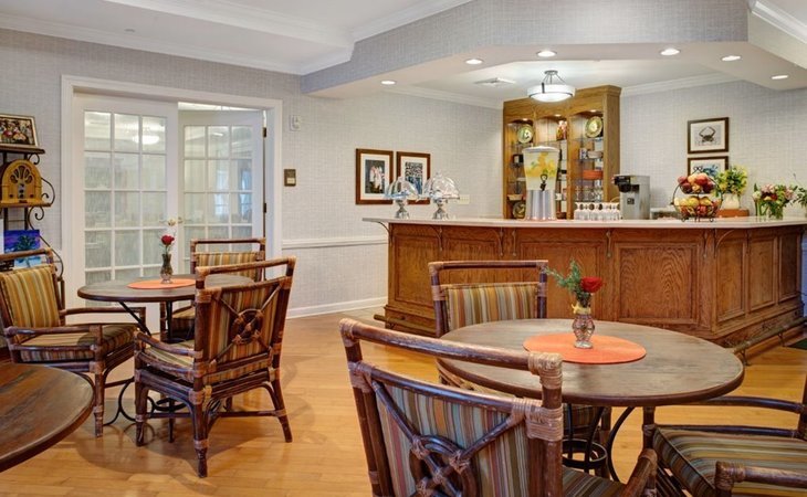 sunrise-senior-living-of-wilmington-19803-1363564_5