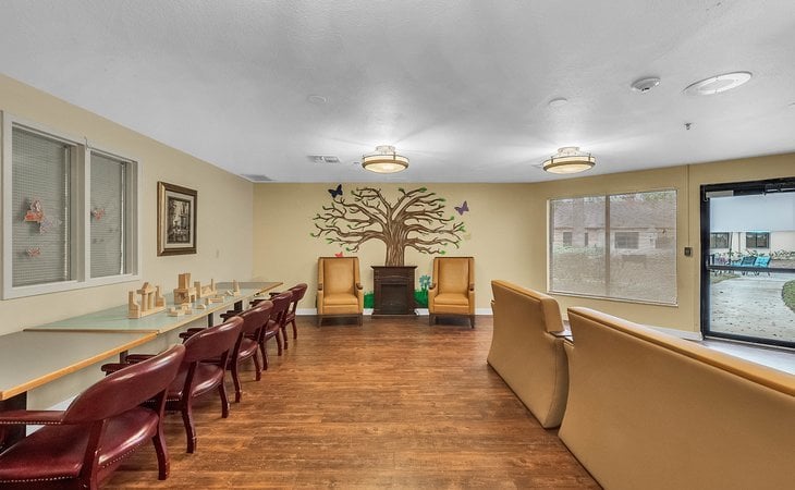 spring-oaks-34613-1363572_5