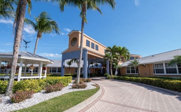 barrington-terrace-of-fort-myers-33908-1363583_11