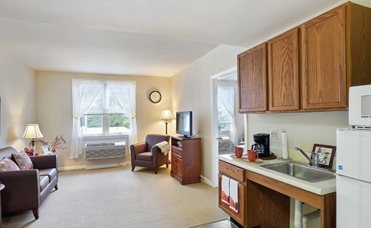 brookdale-monroe-08831-1363880_6