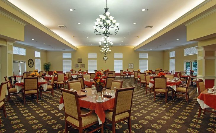 lorain-estates-senior-living-44053-1363978_3