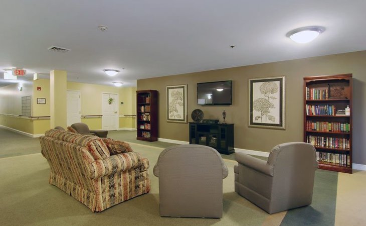 broadway-creek-senior-living-44256-1363983_5