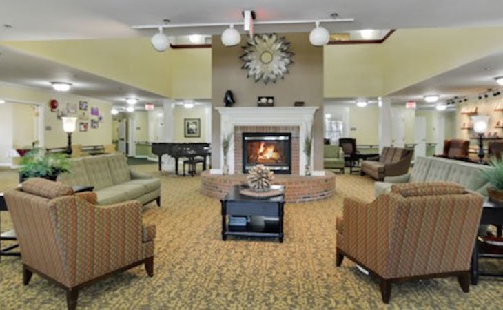 shawnee-estates-senior-living-45385-1363995_2