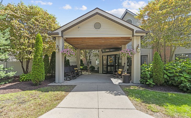 smithfield-woods-senior-living-02917-1364111_12