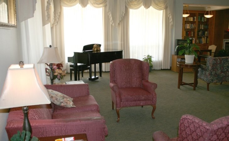 villa-south-assisted-living-memory-care-78413-1364175_7