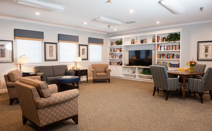 commonwealth-senior-living-at-king-s-grant-house-23452-1364479_2