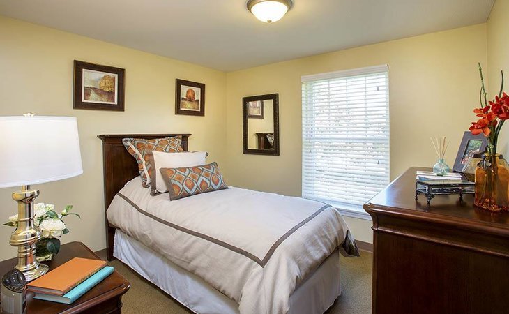 benchmark-senior-living-at-shrewsbury-crossings-01545-1364595_6