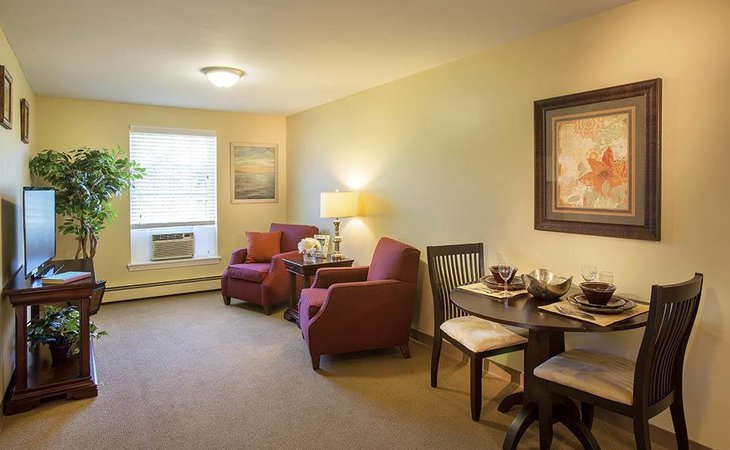 benchmark-senior-living-at-shrewsbury-crossings-01545-1364595_7