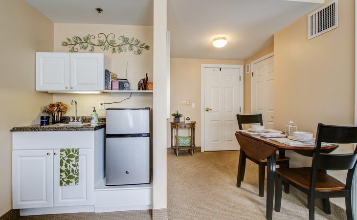 charter-senior-living-of-woodholme-crossing-21208-1364821_10