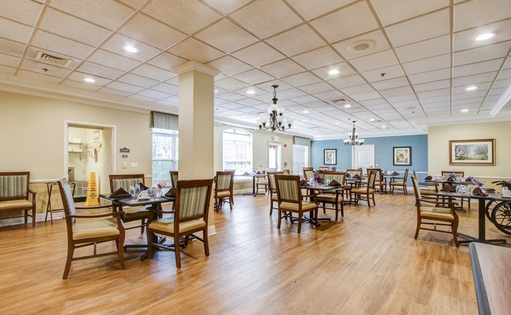 charter-senior-living-of-woodholme-crossing-21208-1364821_5