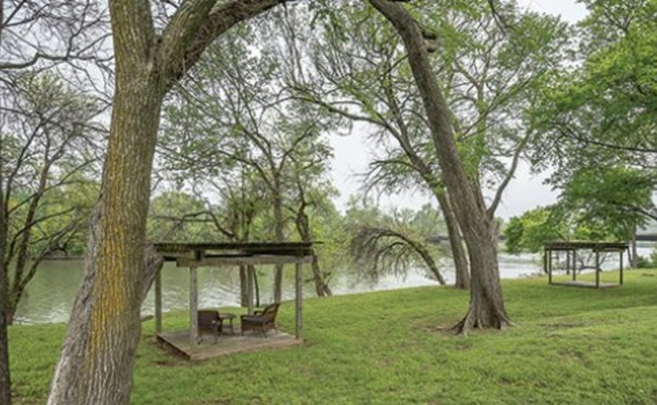 brookdale-lake-brazos-76708-1364878_16