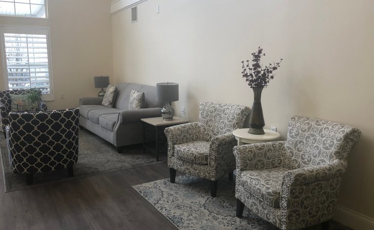 bel-aire-senior-living-84003-1365025_10
