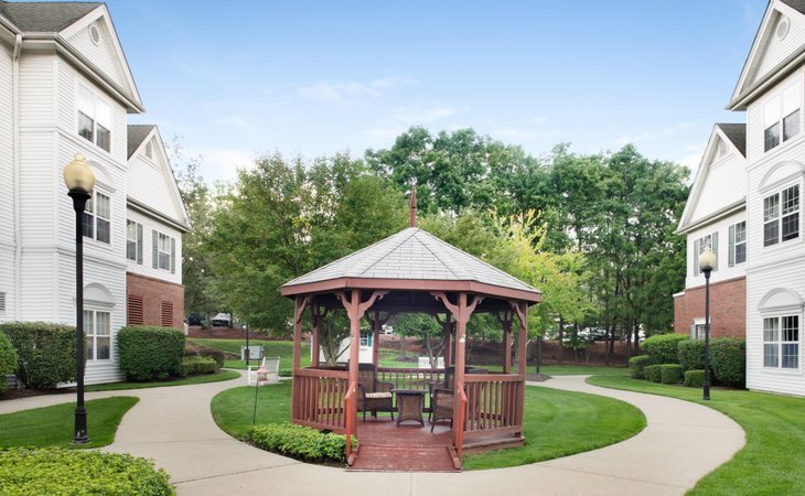brighton-gardens-of-saddle-river-07458-1365078_2