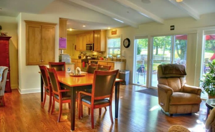 seniorcare-homes-66207-1365124_2