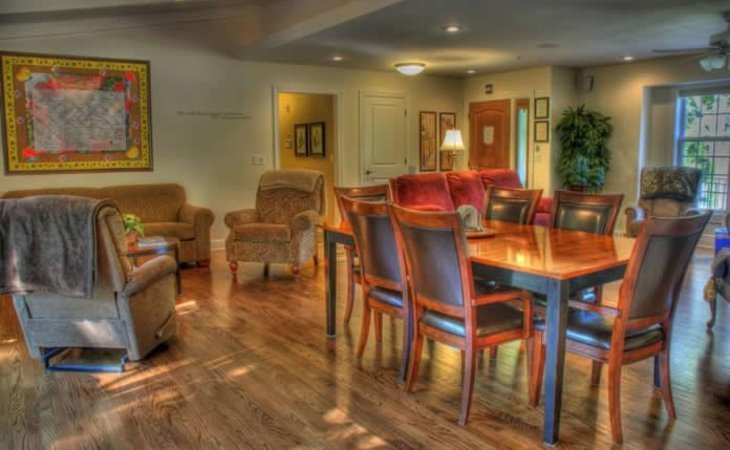 seniorcare-homes-66207-1365124_3