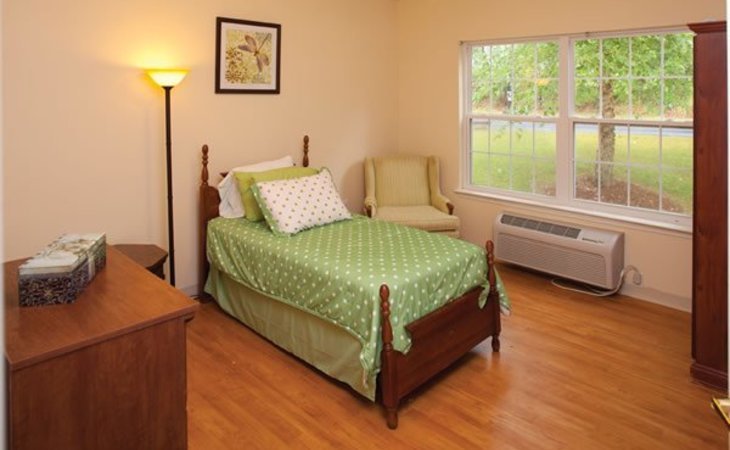silver-bluff-grove-senior-living-29803-1365257_4