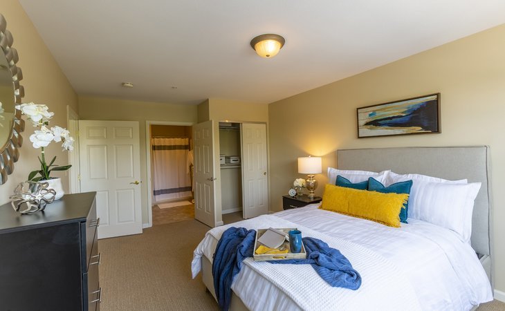 independence-village-of-zionsville-east-46077-1365477_5