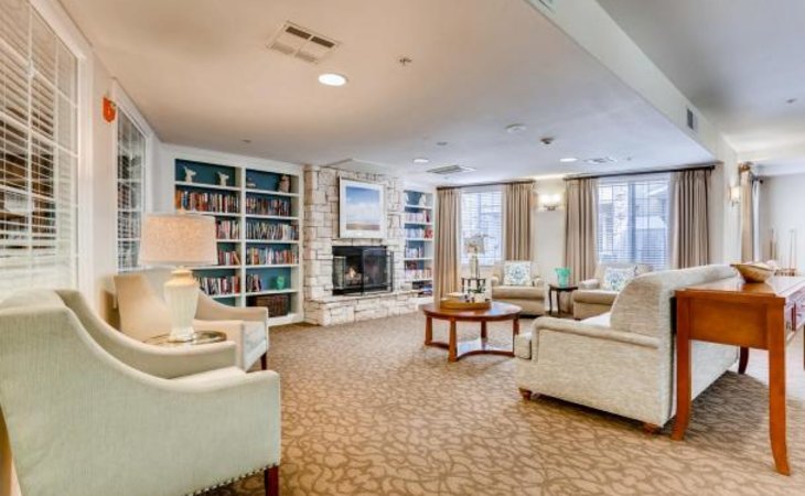 meadowbrook-senior-living-at-agoura-hills-91301-1365797_6