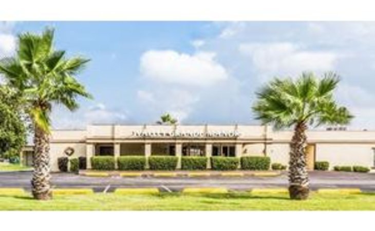 valley-grande-manor-78520-13661_2
