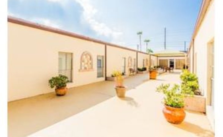 valley-grande-manor-78520-13661_5