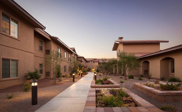 white-cliffs-senior-living-86409-1366211_2