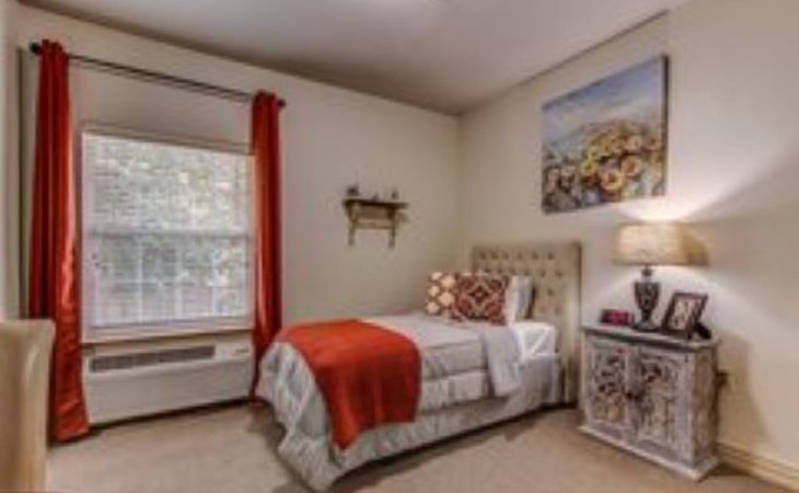 arabella-of-kilgore-75662-1366213_4