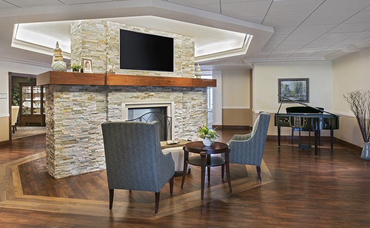american-house-macedonia-44056-1366303_2