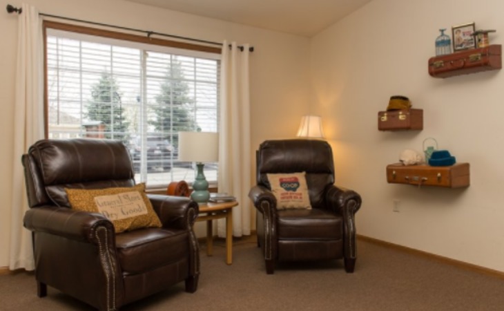 homestead-living-53597-1366608_2