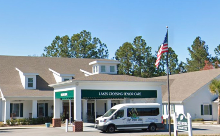 lakes-crossing-senior-care-31548-1367037_1