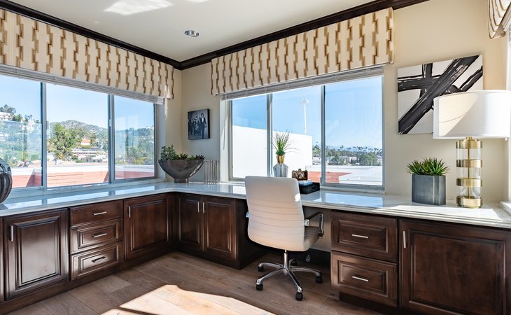 hollywood-hills-a-pacifica-senior-living-community-90028-1367272_12