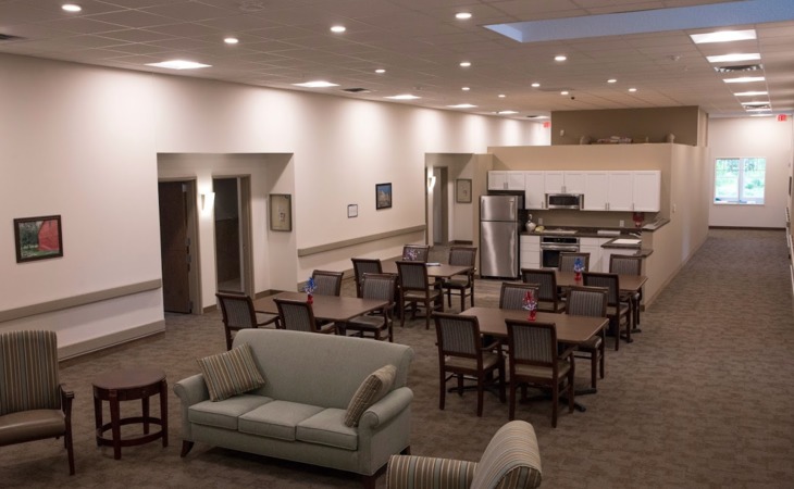 good-life-senior-living-55038-1367297_2