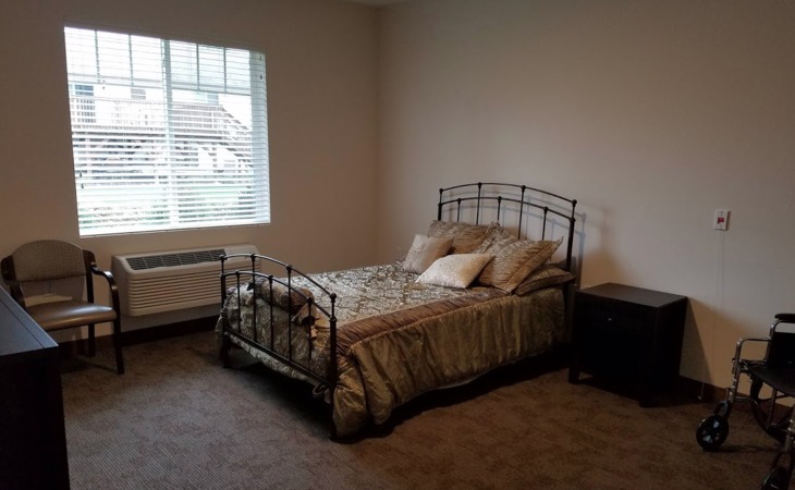 good-life-senior-living-55038-1367297_5