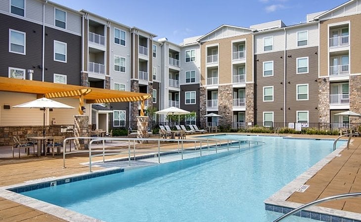 verena-at-bedford-falls-27614-1367558_8
