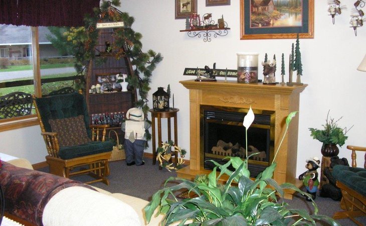 comforts-of-home-advanced-assisted-living-and-memory-care-at-st-croix-falls-54024-1368184_2