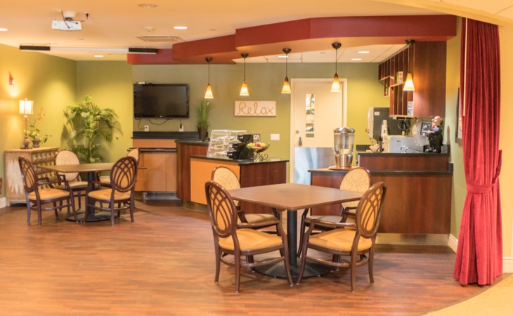 paramount-senior-living-bethel-15102-1368564_3