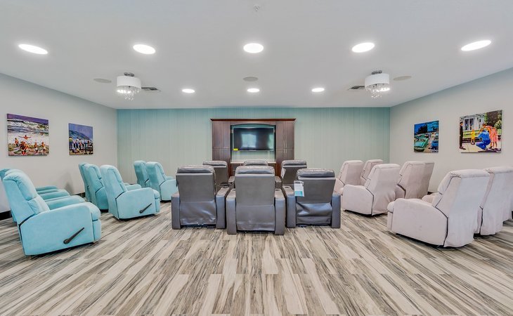 senior-point-assisted-living-33614-1369774_5