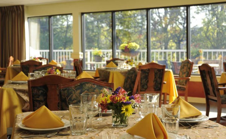 willow-creek-senior-living-42701-1371901_2
