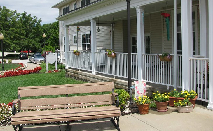 peace-gardens-assisted-living-21228-1372037_2