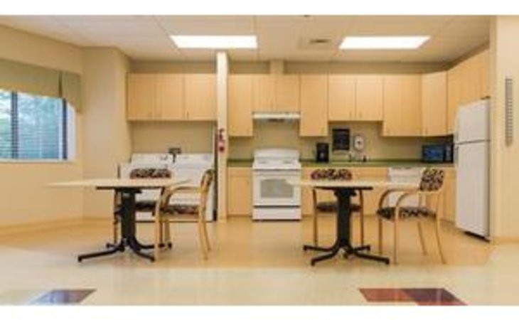 manorcare-health-services-barberton-44203-1372857_6
