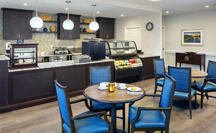 atria-park-of-lynbrook-11563-1373110_12