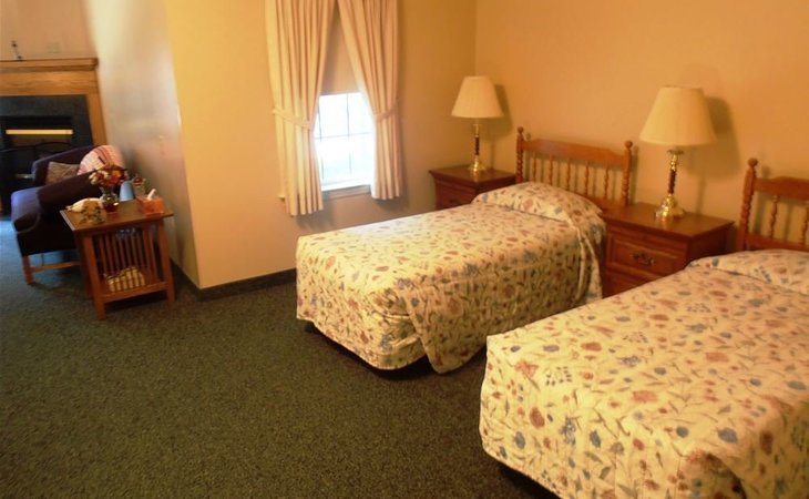 evergreen-estates-retirement-community-17602-1373182_7