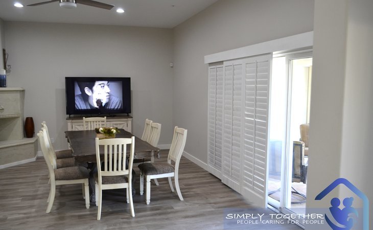 simply-together-assisted-living-85253-1373200_5
