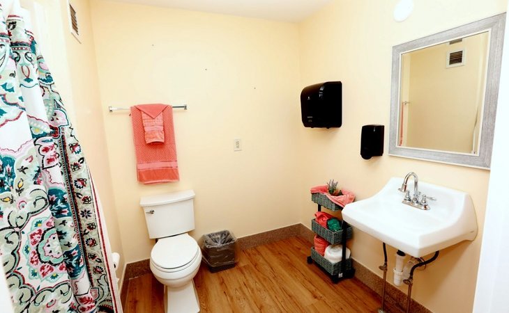 best-care-senior-living-at-winter-haven-33884-1373243_5