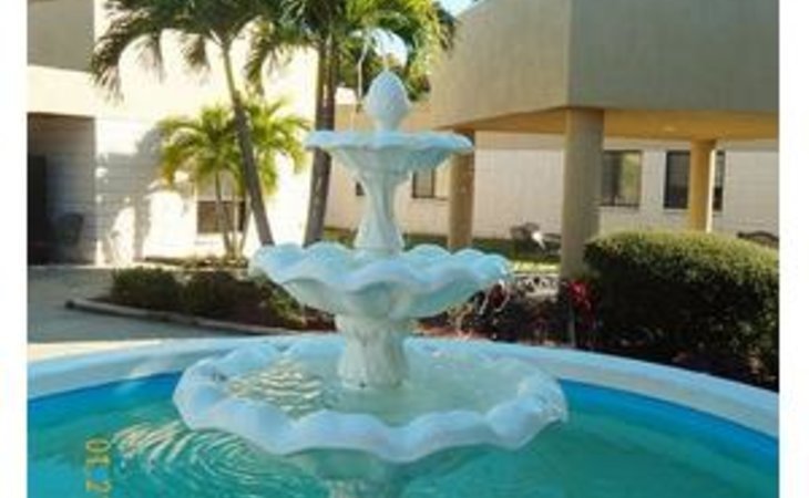 fort-myers-rehabilitation-and-nursing-center-33907-1374584_5
