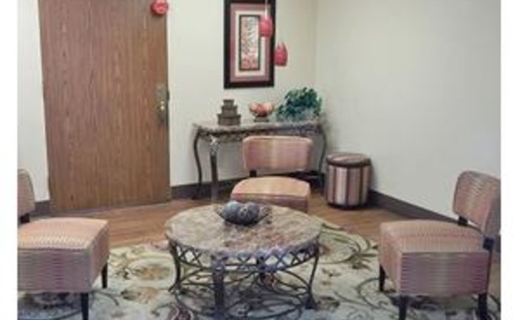 fort-myers-rehabilitation-and-nursing-center-33907-1374585_4