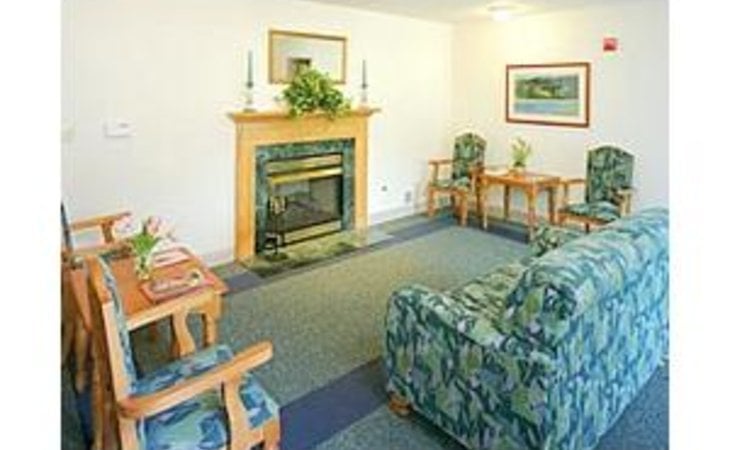 chestnut-station-08109-1391674_6
