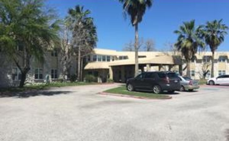 the-palms-nursing-and-rehabilitation-78411-14060_3